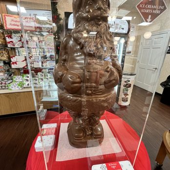 Kilwins Ice Cream - Chocolate - Fudge - a chocolate statue of santa claus - Ice Cream & Frozen Yogurt Near Me - West Chester, Pennsylvania