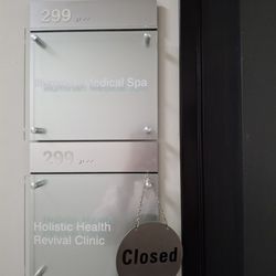 Illuminari Aesthetics Medical Associates - Sign by the entrance
