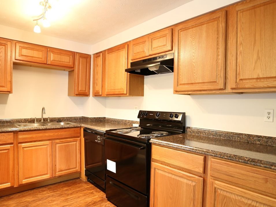 Apartments THE BROOKEVILLE Updated October 2024 41 Photos & 12