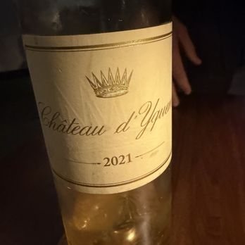 Vida - Top notch Sauternes for desert pairing - New American Near Me - Indianapolis, Indiana