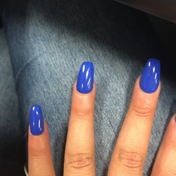 EZ Nails - Just a terrible nail job. Even in the shellac theirs bubbles in it. It's already lifting.. I do not recommend this place at all. - Nail Salons Near Me - San Antonio, Texas