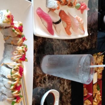 Sushi Maru - Nigiri lunch combo New Tampa roll - Sushi Bars Near Me - Brandon, Florida