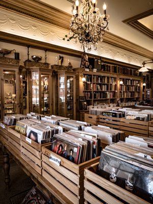 THE GRAND EMPORIUM Updated March 2025 20 Photos & 25 Reviews 323