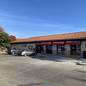 Chevron - a car parked in front of a restaurant - Gas Stations Near Me - Livermore, California Chevron - a car parked in front of a restaurant - Gas Stations Near Me - Livermore, California