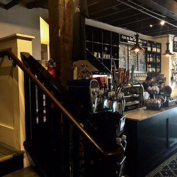 Vic's Coffee Bar - Coffee & Tea Near Me - Savannah, Georgia Vic's Coffee Bar - Coffee & Tea Near Me - Savannah, Georgia