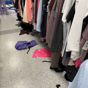Ross Dress for Less - Department Stores Near Me - Tallahassee, Florida Ross Dress for Less - Department Stores Near Me - Tallahassee, Florida