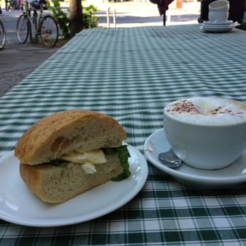 Primavera - Delicatessen Near Me - Berlin, BE