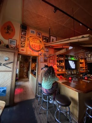 Hula's Island Grill by null