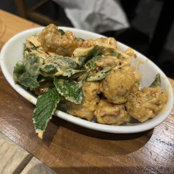 Cochon RESTAURANT - Fried Alligator with Chili Garlic Mayonnaise - Cajun/Creole Near Me - New Orleans, Louisiana