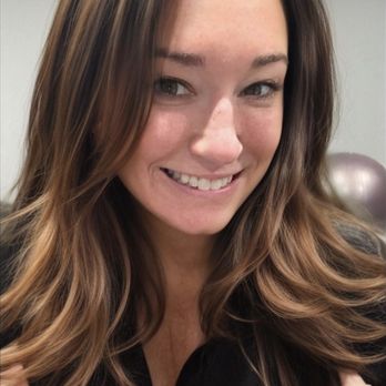 Andreas Hogue Salon - Northbrook - Hair Salons Near Me - Northbrook, Illinois