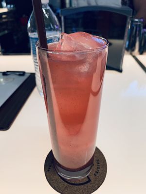 Daiquiris & Daisies by null