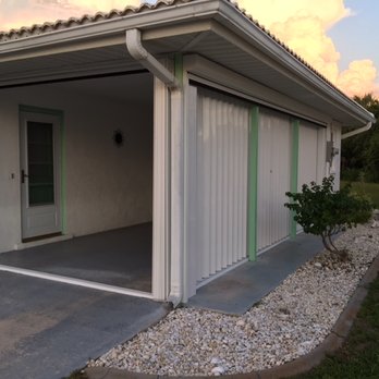 Gulfside Hurricane - Accordion Shutters - Shutters Near Me - Venice, Florida Gulfside Hurricane - Accordion Shutters - Shutters Near Me - Venice, Florida