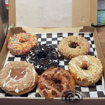 Rocco's Doughnut Company - Fruity pebbles, cookies & cream, butternutcrunch, apple strusel, maple bacon, lemon danish - Donuts Near Me - Millbury, Massachusetts Rocco's Doughnut Company - Fruity pebbles, cookies & cream, butternutcrunch, apple strusel, maple bacon, lemon danish - Donuts Near Me - Millbury, Massachusetts