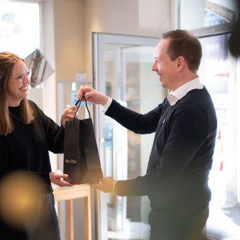 Hausmann Optik - Gutes. Gesundes. Sehen - Eyewear & Opticians Near Me - Lemgo, NW Hausmann Optik - Gutes. Gesundes. Sehen - Eyewear & Opticians Near Me - Lemgo, NW