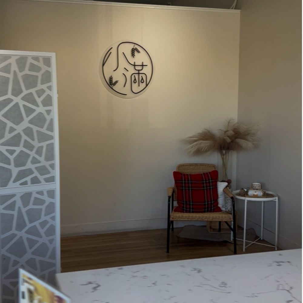 Xiaoman Riceburrito - Interior design, the ghost kitchen in the back - Breakfast & Brunch Near Me - Sunnyvale, California Xiaoman Riceburrito - Interior design, the ghost kitchen in the back - Breakfast & Brunch Near Me - Sunnyvale, California
