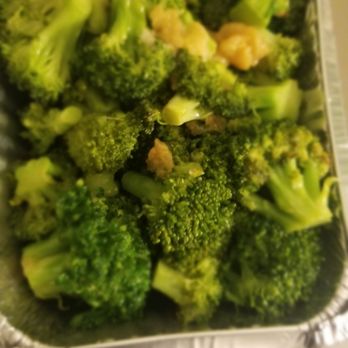 Roots Steakhouse - Broccoli with roasted garlic and oil. Perfect blend of the three. - Steakhouses Near Me - Summit, New Jersey Roots Steakhouse - Broccoli with roasted garlic and oil. Perfect blend of the three. - Steakhouses Near Me - Summit, New Jersey