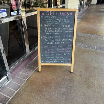 Huku Japanese Bistro - Specials - Japanese Near Me - Davis, California Huku Japanese Bistro - Specials - Japanese Near Me - Davis, California