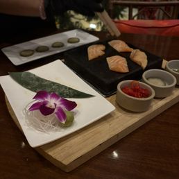 Salmon hot plate