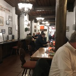Raddegaggl-Stub - Blick im Lokal