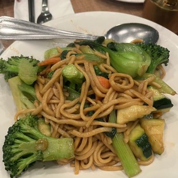 606 - Chow Mein - Mixed Vegetables - Hong Kong Style Cafe Near Me - San Francisco, California 606 - Chow Mein - Mixed Vegetables - Hong Kong Style Cafe Near Me - San Francisco, California