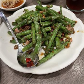 Paradise Dynasty - Sauté French String Bean with Minced Pork and Preserved Olive Vegetables - Singaporean Near Me - Costa Mesa, California Paradise Dynasty - Sauté French String Bean with Minced Pork and Preserved Olive Vegetables - Singaporean Near Me - Costa Mesa, California