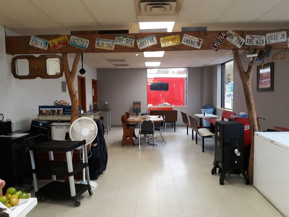 PRIME CUT Updated September 2024 13 Photos 101 E Cleveland Ave