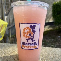 Wetzel's Pretzels - Frozen drinkd