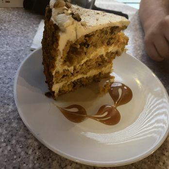 Ducks Grille & Bar - Carrot cake - American Near Me - Jacksonville, North Carolina