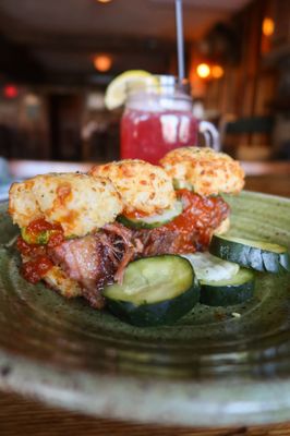 Hunter's Kitchen and Bar by null