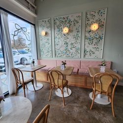 Little Sister Cake Shop