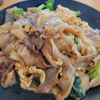 Thai All Day - Thai Near Me - Lake Forest, California