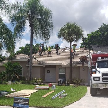 Modern Installation Solutions - Roofing Near Me - Hollywood, Florida