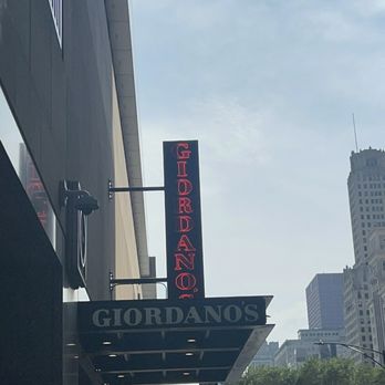 Giordano's - Sign - Pizza Near Me - Chicago, Illinois
