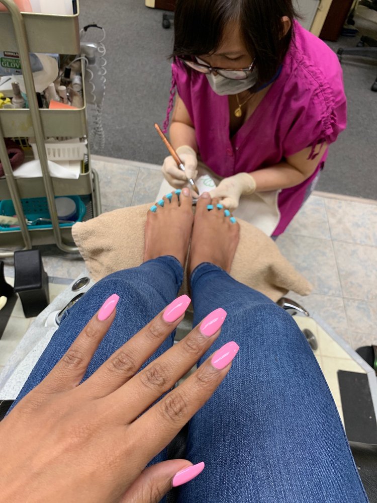 COLORFUL NAILS 19 Photos & 10 Reviews Nail Salons 4215 Portsmouth