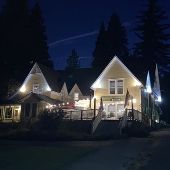 McCloud River Bed and Breakfast - McCloud River B&B - Bed & Breakfast Near Me - Mccloud, California McCloud River Bed and Breakfast - McCloud River B&B - Bed & Breakfast Near Me - Mccloud, California