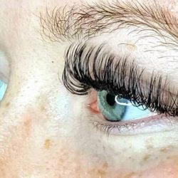 Pretty Eyes By Jamie