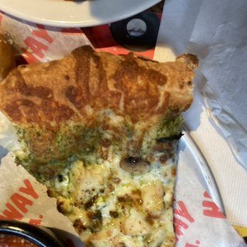 Hideaway Pizza - Chicken pizza - Pizza Near Me - Fort Smith, Arkansas