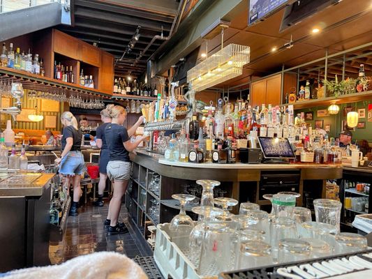 Café Benelux by null