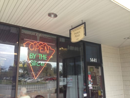 Pete's Pizza by null