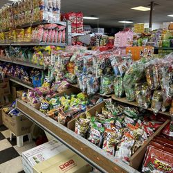 Dong Phuong Oriental Market