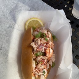 Lobster roll