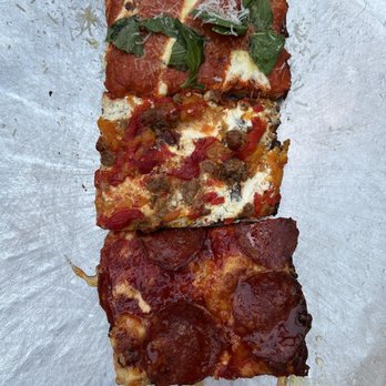 MAMA'S TOO! - Pizza - Pizza Near Me - New York, New York MAMA'S TOO! - Pizza - Pizza Near Me - New York, New York