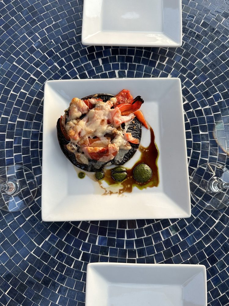 SWING WINE BAR & CAFE 211 Photos & 258 Reviews 825 Columbia St SW