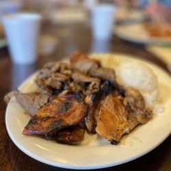 Da Luau Hawaiian Grill - Lava Plate