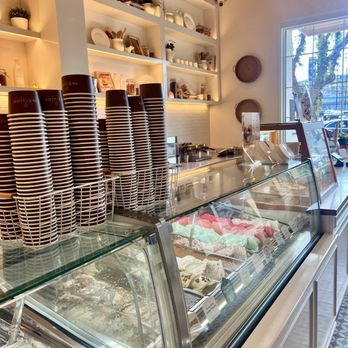 Bacio di Latte - Gelato Near Me - Studio City, California Bacio di Latte - Gelato Near Me - Studio City, California