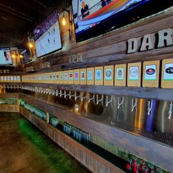 Hops & Berry Taproom - The Taps