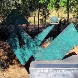 Rashelica Winery & Art Garden