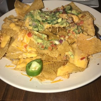 Anthony's Restaurant & Pub - Chicken nachos - New American Near Me - Joliet, Illinois