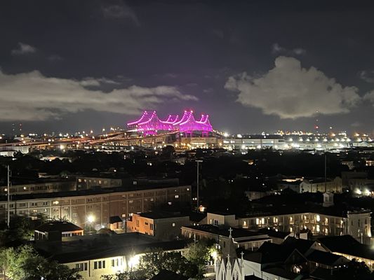The Pontchartrain Hotel by null