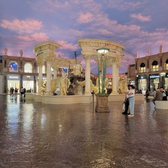 Caesars Palace - Hotels Near Me - Las Vegas, Nevada Caesars Palace - Hotels Near Me - Las Vegas, Nevada